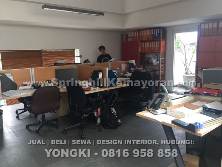 Rumah 3 lantai di Senopati (SKC-5110)