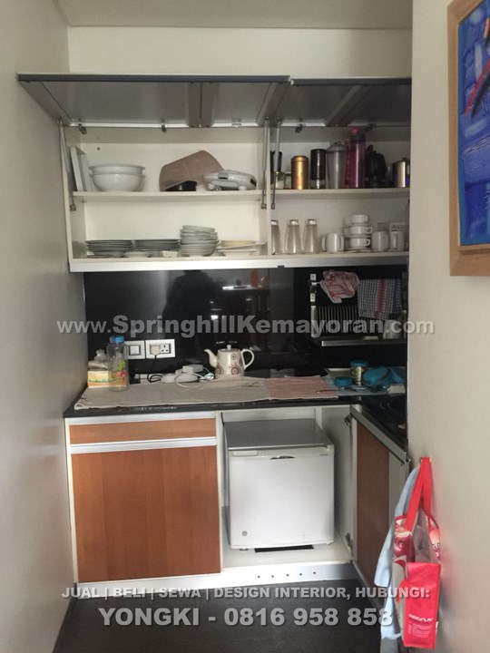 Rumah 3 lantai di Senopati (SKC-5110)