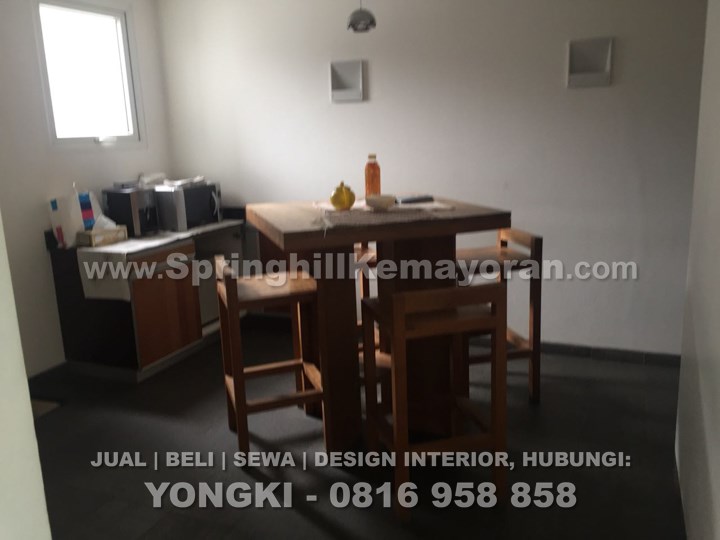 Rumah 3 lantai di Senopati (SKC-5110)