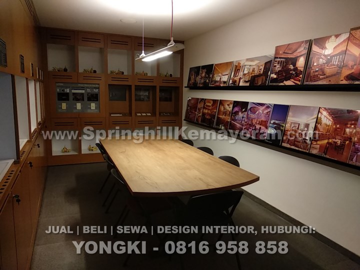 Rumah 3 lantai di Senopati (SKC-5110)