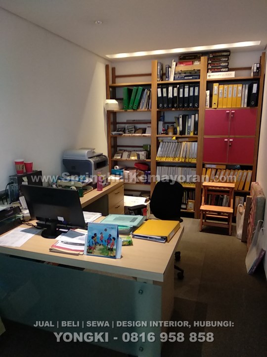 Rumah 3 lantai di Senopati (SKC-5110)