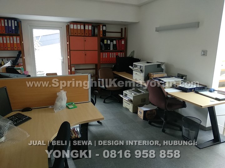 Rumah 3 lantai di Senopati (SKC-5110)