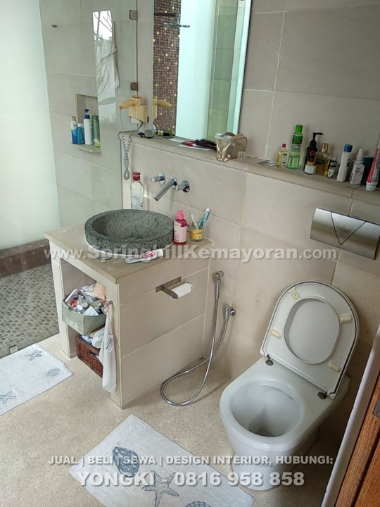 Rumah 3 lantai di Senopati (SKC-5110)