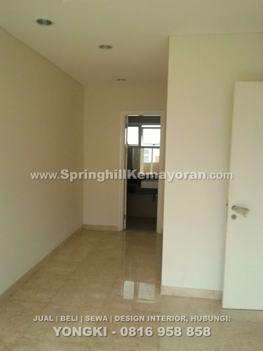 Rumah 8x15 di Golf Residence Kemayoran (SKC-6188)