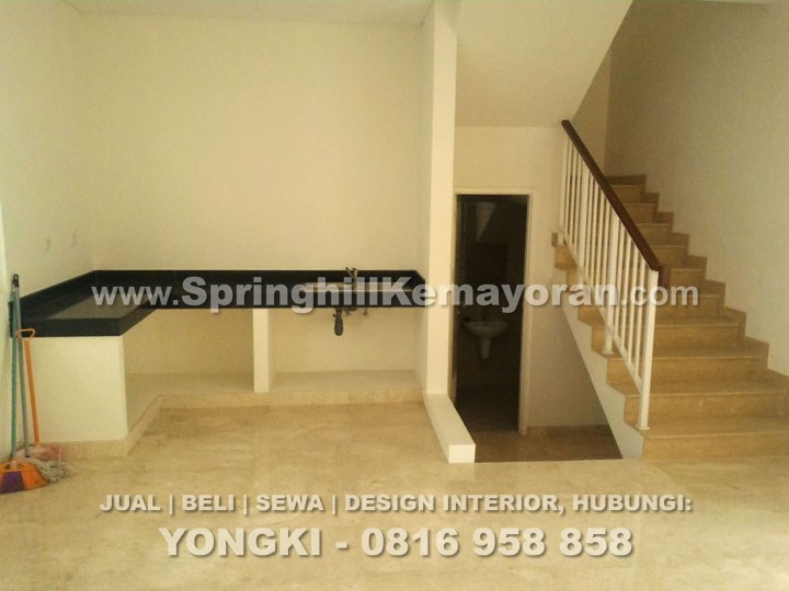 Rumah 8x15 di Golf Residence Kemayoran (SKC-6188)