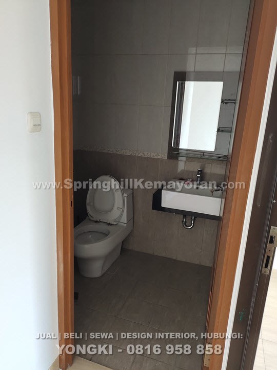 Rumah 3 lantai di Kelapa Gading (SKC-7726)