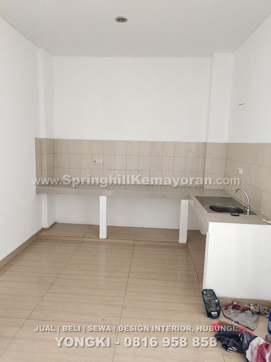 Rumah 3 lantai di Kelapa Gading (SKC-7726)
