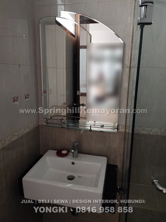 Rumah 3 lantai di Kelapa Gading (SKC-7726)