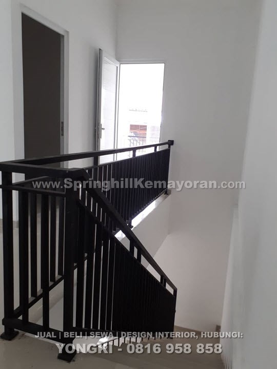 Rumah 2 lantai di Kelapa Gading (SKC-8089)
