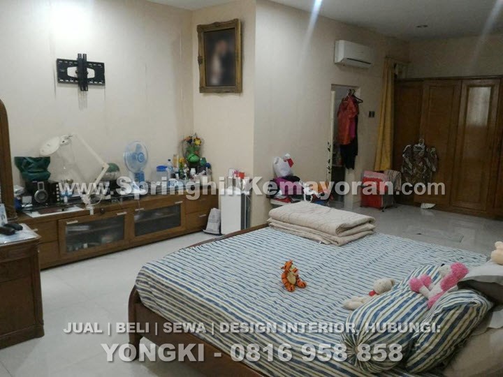 Rumah 3½ lantai di Sunter Griya Inti Sentosa (SKC-9901)