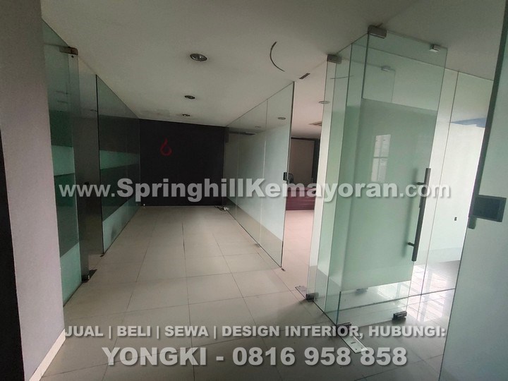 Ruko Gandeng di Pecenongan (SKC-10877)