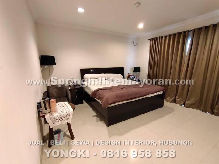 Rumah di MOI Kelapa Gading (SKC-11205)