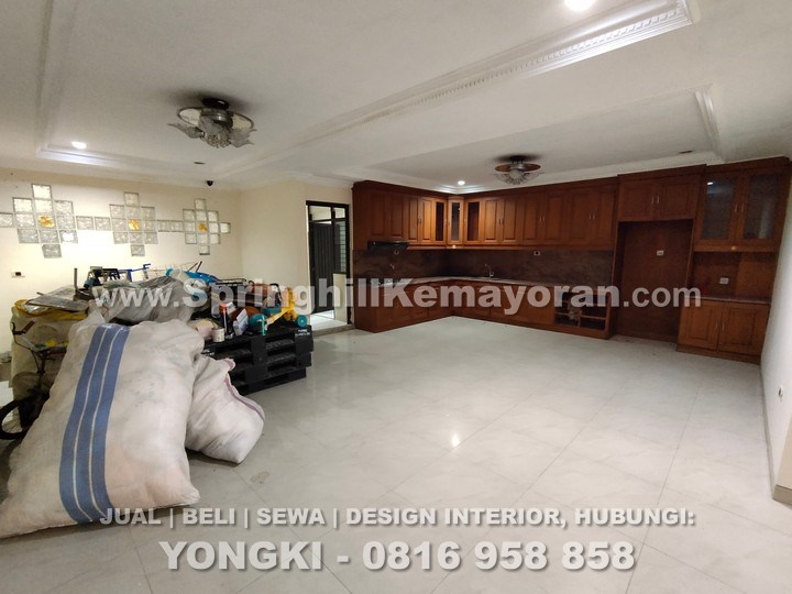 Rumah 2 lantai di Sumur Batu Kemayoran (SKC-11334)