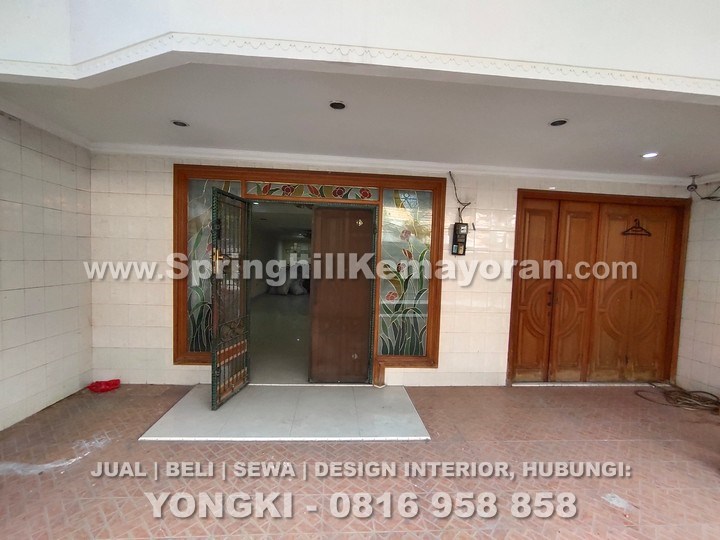Rumah 2 lantai di Sumur Batu Kemayoran (SKC-11334)