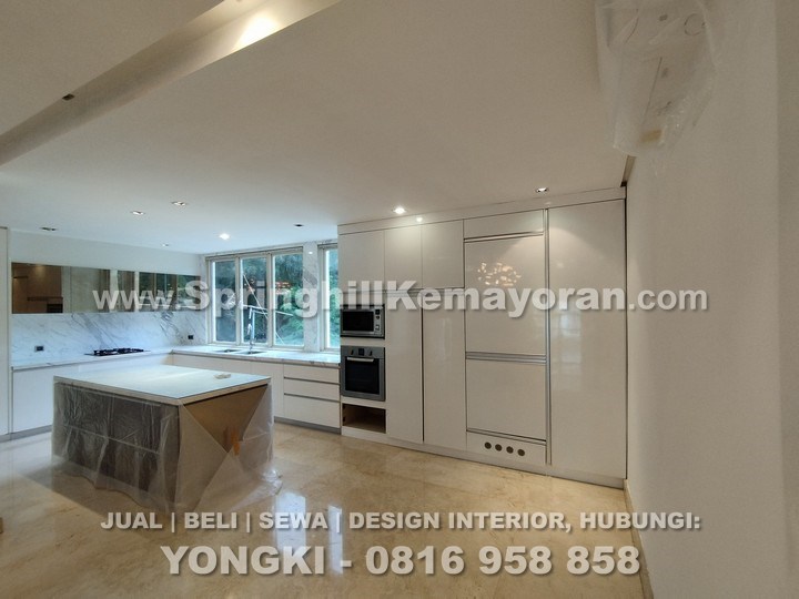 Rumah di Puri Marina Ancol (SKC-12537)