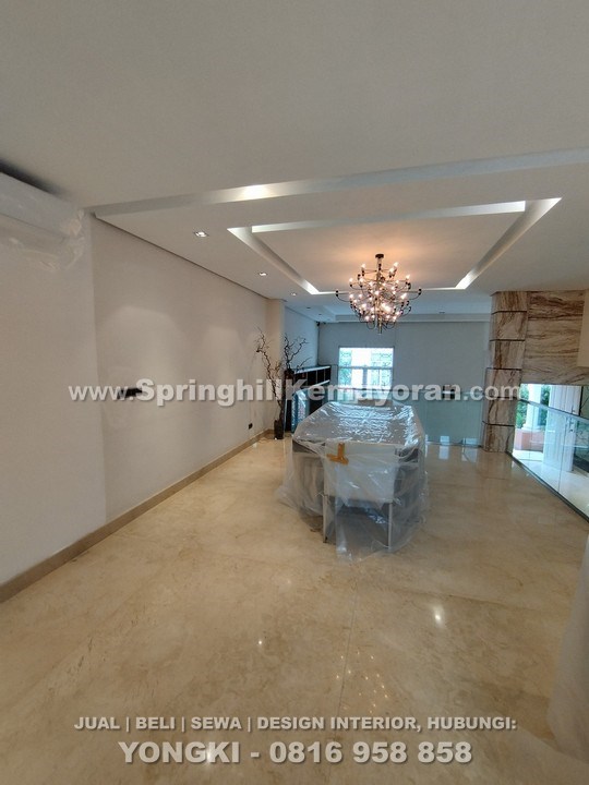 Rumah di Puri Marina Ancol (SKC-12537)