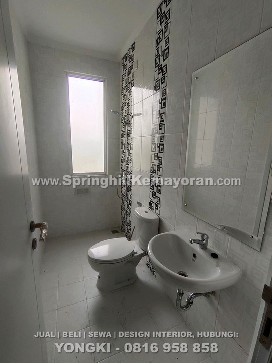 Rumah Cluster LaSeine JGC Cakung 6x17 (SKC-12422)