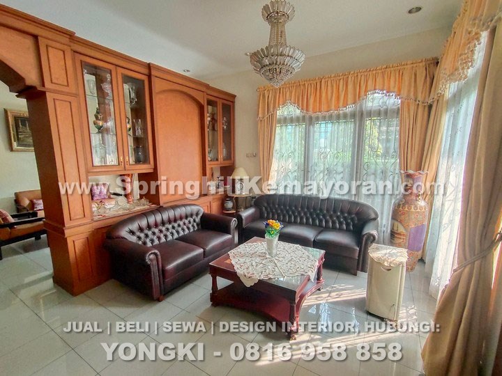 Rumah 2½ lantai di Sunter Podomoro (SKC-12442)