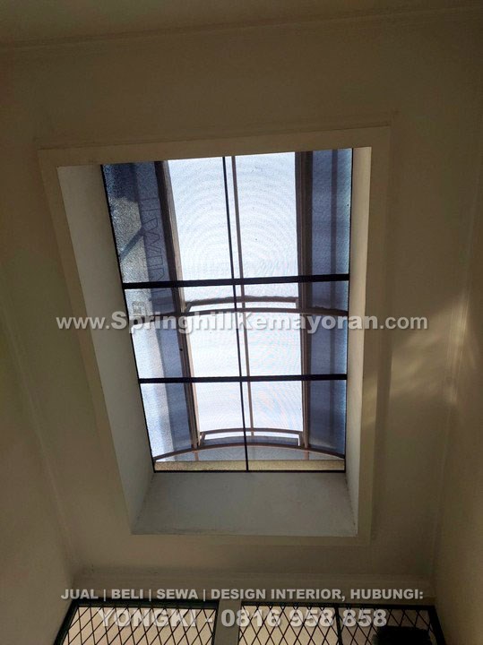 Rumah 2½ lantai di Sunter Podomoro (SKC-12442)