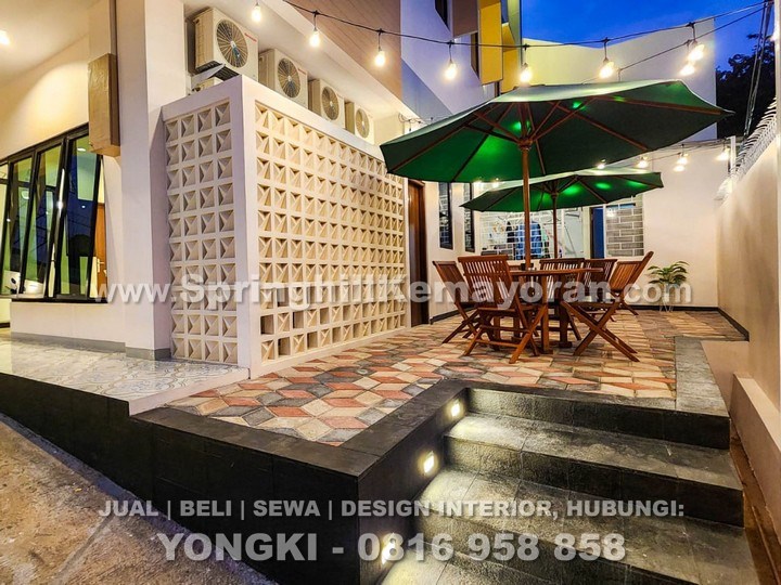 Kost 24 Kamar di Tomang (SKC-12760)