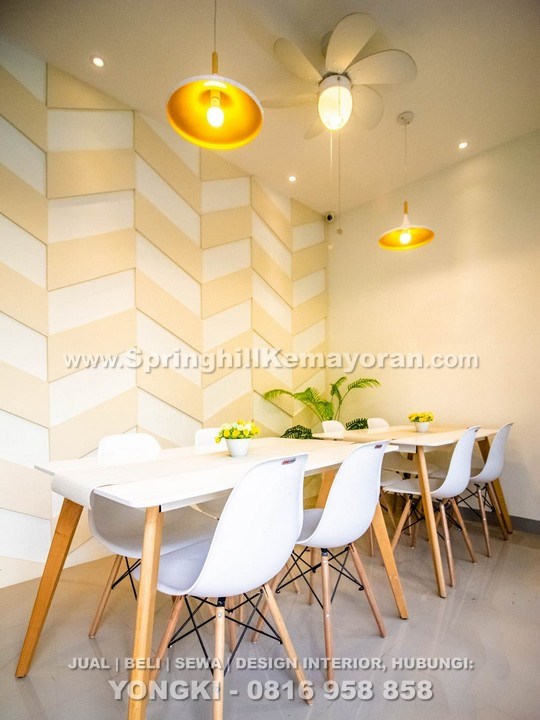 Kost 24 Kamar di Tomang (SKC-12760)