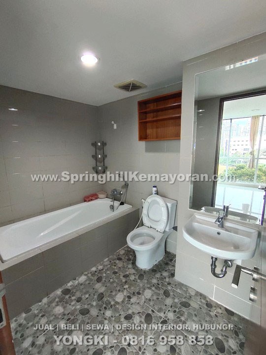 Springhill Terrace 2 Kamar + Ruang Kerja (SKC-12677)