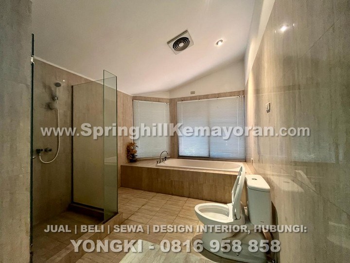 Rumah di Parangtritis Ancol (SKC-12852)